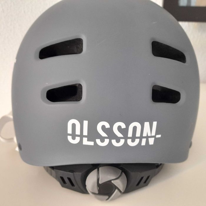 Capacete OLSSON Helmet