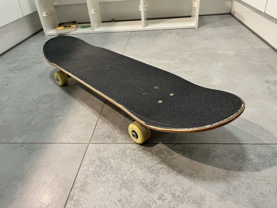 Kompletna deskorolka, deska