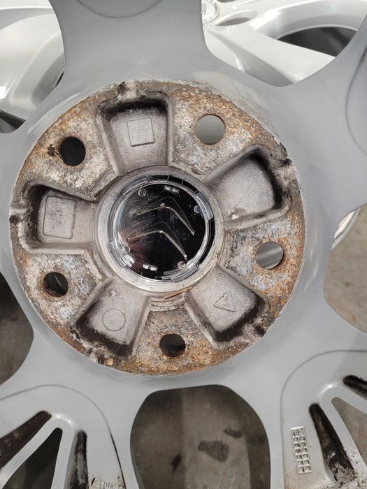 Felgi aluminiowe r 17 citroen komplet 5 x 108