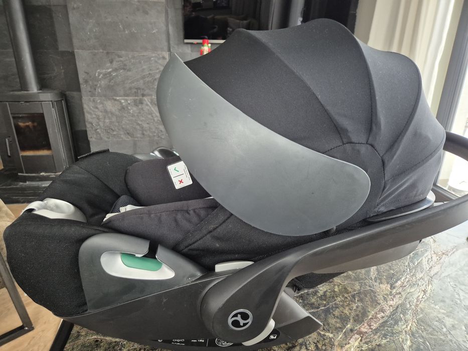 Cybex Cloud Z2 i-Size - czarny fotelik samochodowy +PREZENT