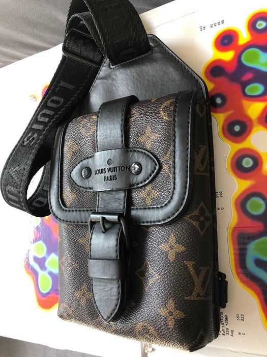 szaszetka LV (Louis Vuitton)