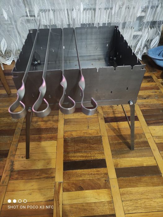 Продам мангал металлический разборной