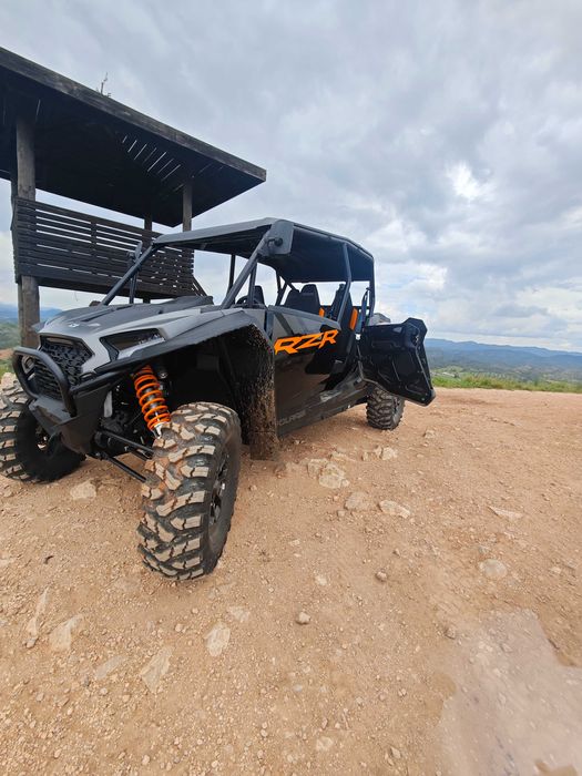 POLARIS rzr1000 xp4