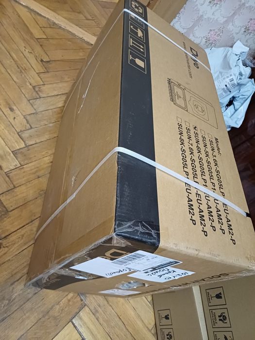 Гібридний інвертор Deye 6   кіловат