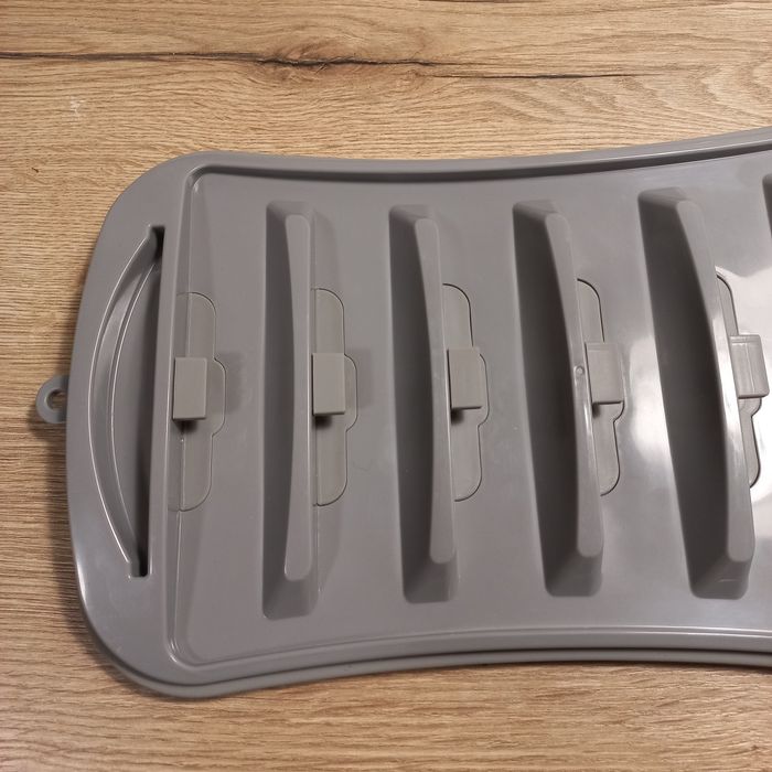Podstawa na pokrywki z garnków Ikea
