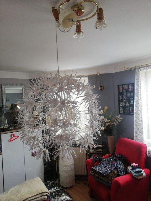 Duża lampa kwiatek Ikea