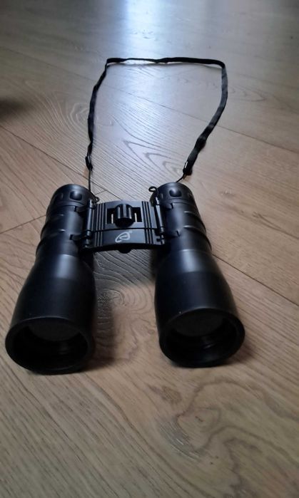 Lornetka Auriol 12×32 z etui i szmatką – stan idealny