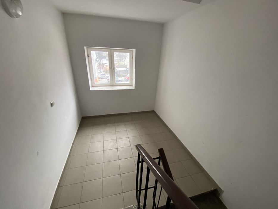 Продаж 3x-кімнатної квартири у Центрі по вул. Лисенка