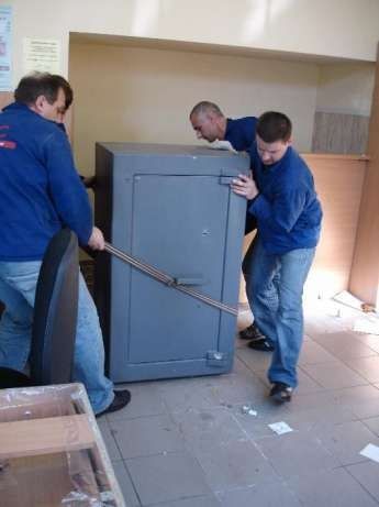 Грузовые перевозки Газель Бус Грузчики Переезд Вантажні перевезення