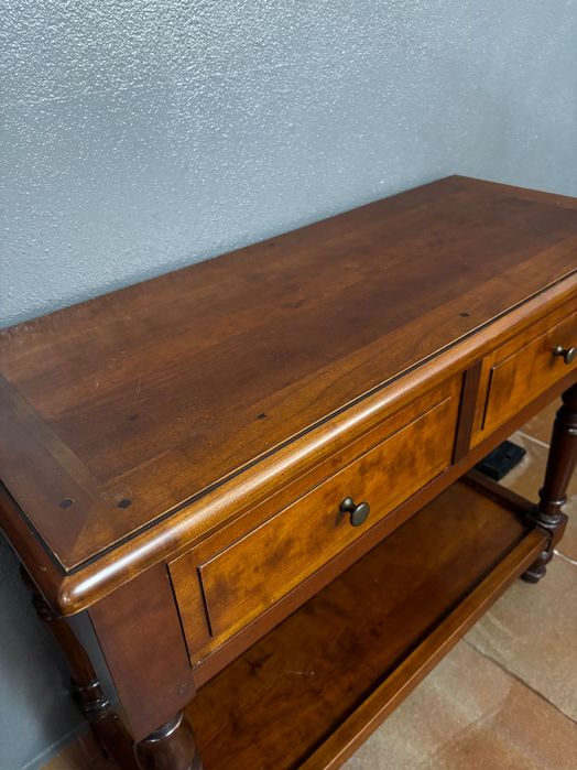 Consola / Aparador em Madeira Maciça com 2 Gavetas