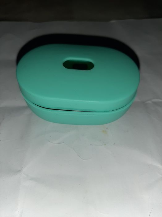 Чехол на наушники airpods 2