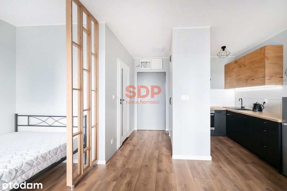 Słoneczny apartament z balkonem w  Centrum przy Al. Armii Krajowej