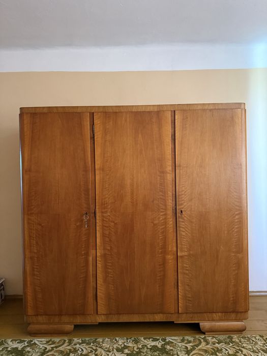Duza Szafa zabytkowa