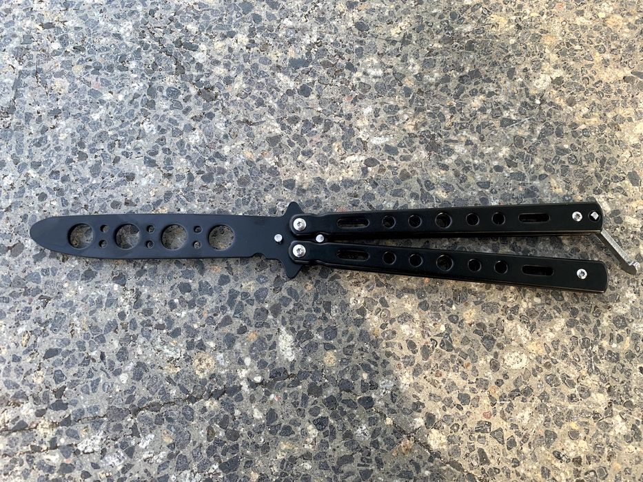 Treningowy nóż motylkowy