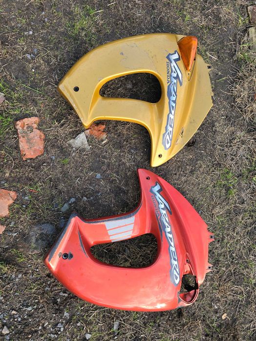 boczek owiewki Honda Varadero XL