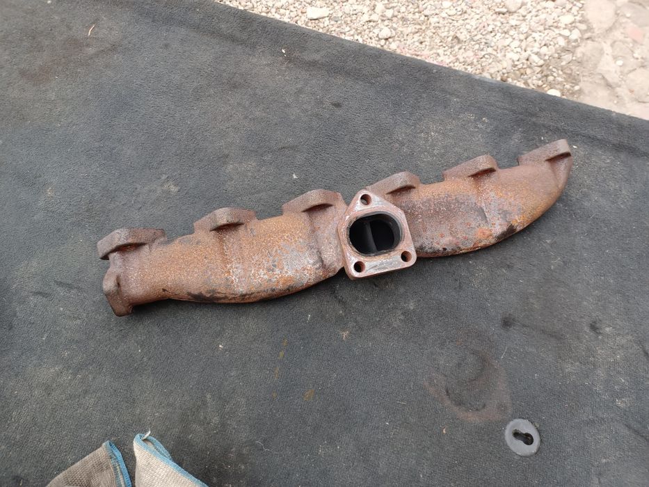 Kolektor wydechowy żeliwny BMW X5 E53 E46 E60 E65 E38 E39 3.0d m57