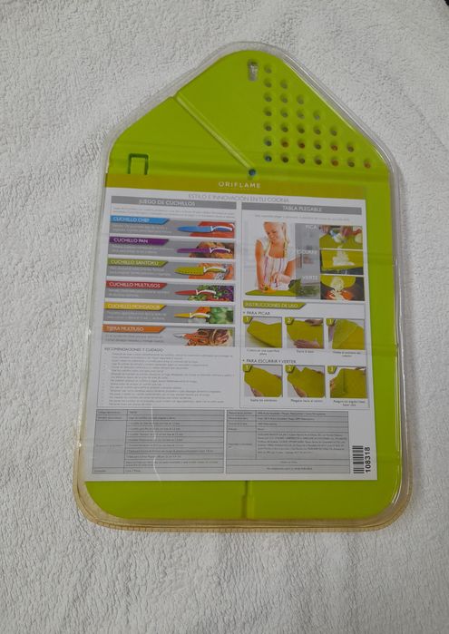 Conjunto de facas + tesoura +tábua de cortar