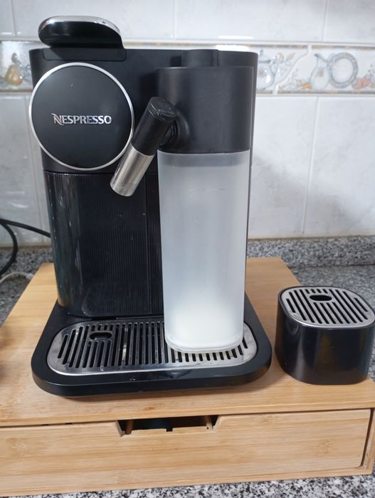 Máquina café expresso leite