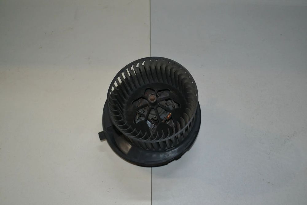 VW AUDI SEAT SKODA WENTYLATOR NAWIEWU WNĘTRZA OGRZEWANIA KLIMATYZACJI 1K1819015