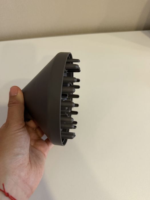 Фен-стайлер dyson