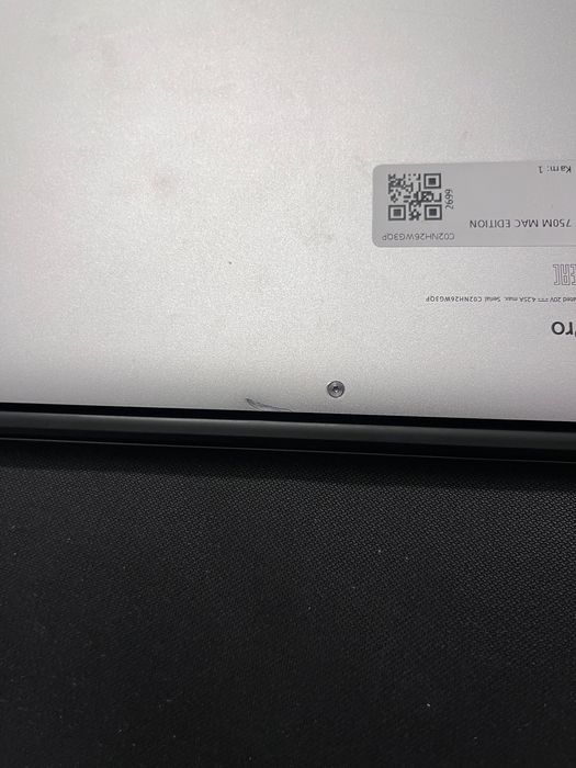 Macbook Pro A1398 15" Mid 2014 i7 2,5Ghz 16GB RAM 500GB SSD GT750M