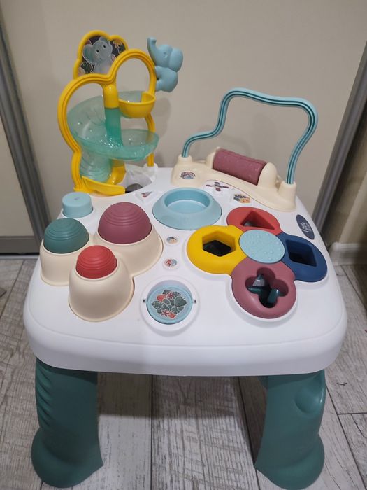 Развивающий игровой стол