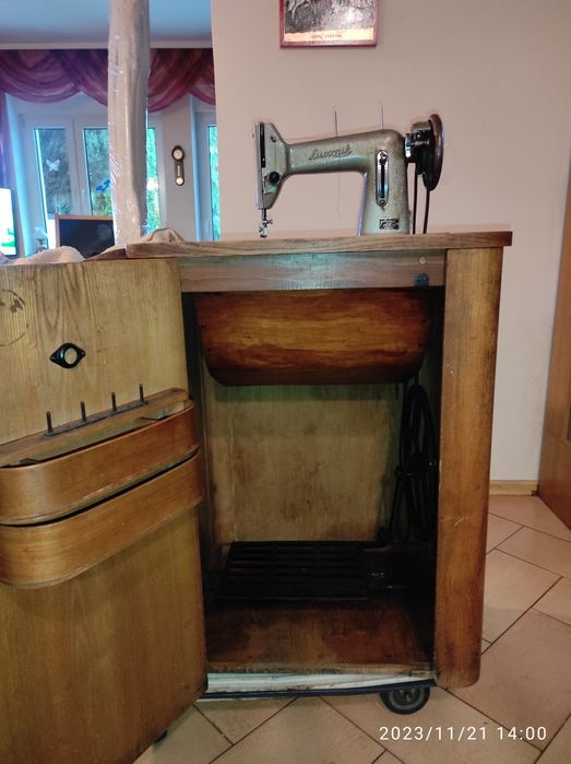 Maszyna do szycia Łucznik