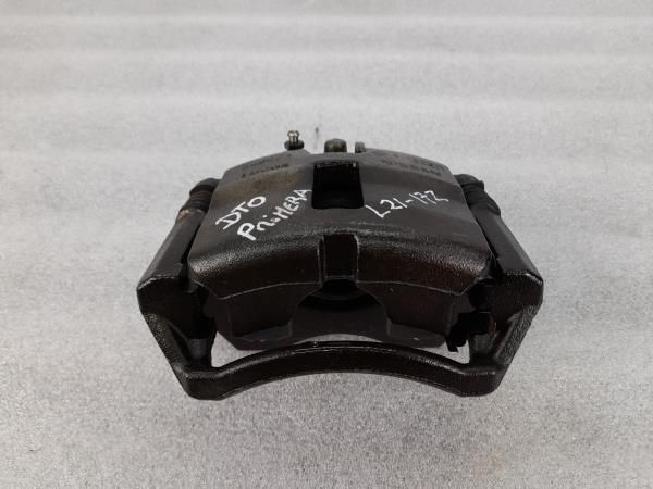 Pinça travão / maxila de travão frente direita NISSAN Primera Sedan (P