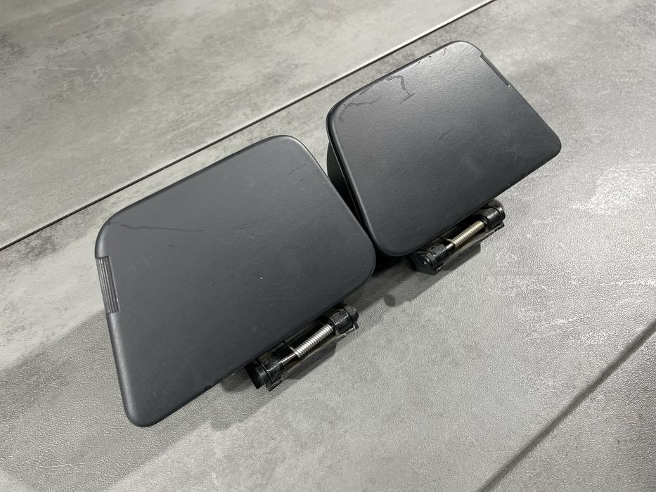 Задні попільнички Range Rover L322 чорні R/L