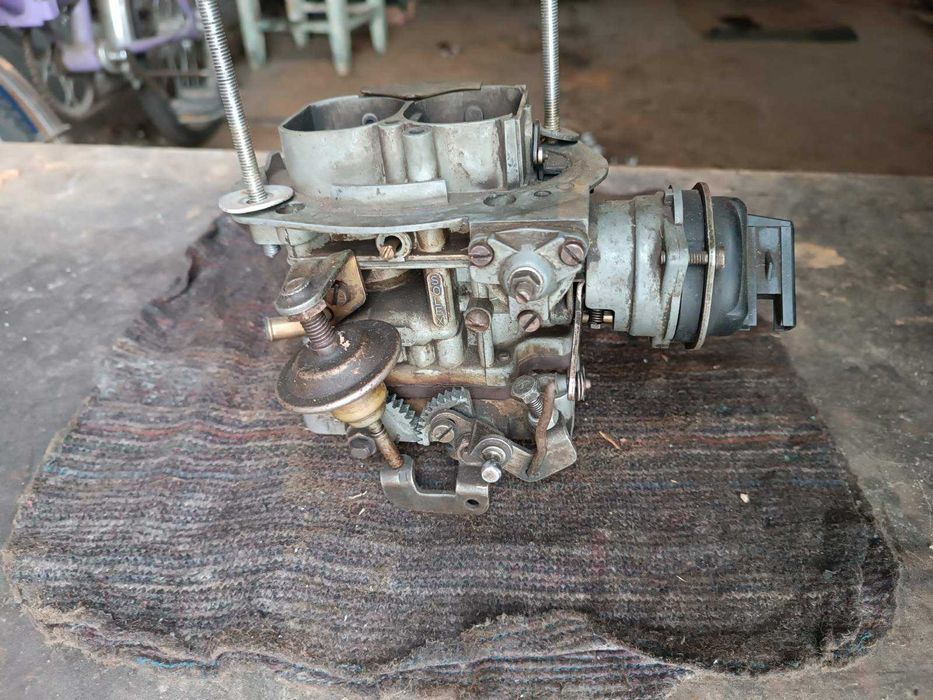 Кабюратор Форд Гранада - Ford Granada V6 PIERBURG NEUSS