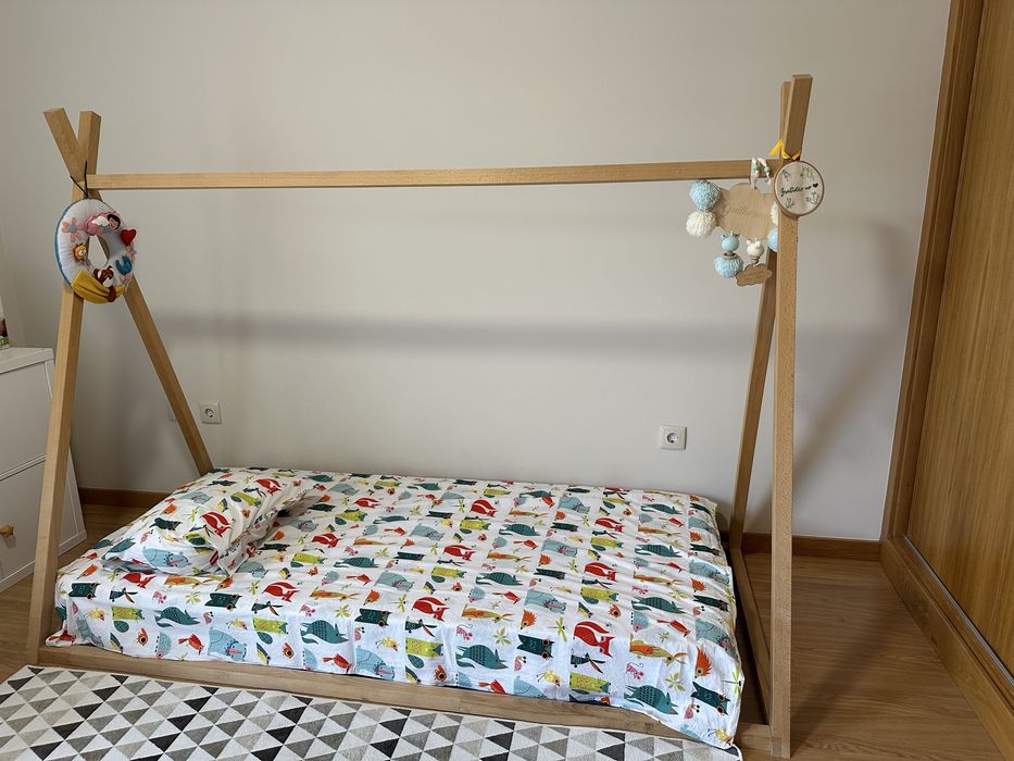 Cama Montessori estilo tipi para criança
