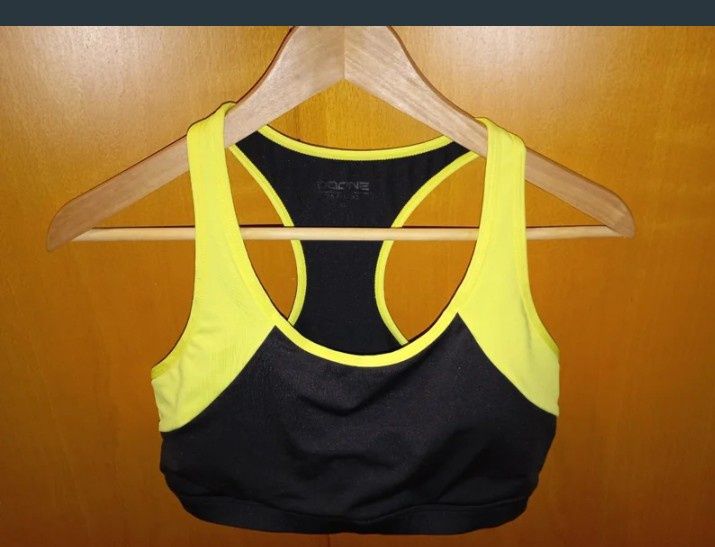 Top desportivo Doone