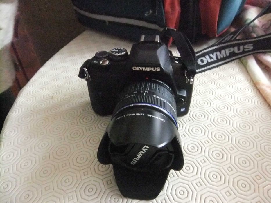 Máquina Fotográfica Olympus E-410