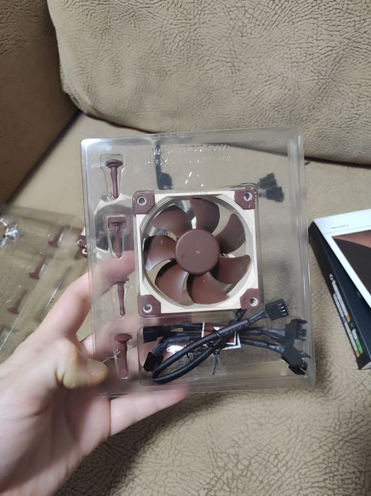 Кулер Noctua NF-A8 pwm