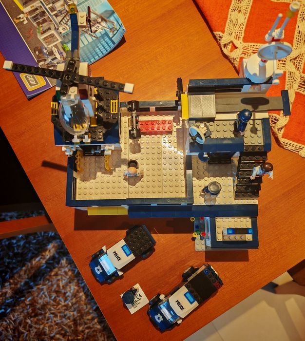 Construção Gudi esquadra da policia
