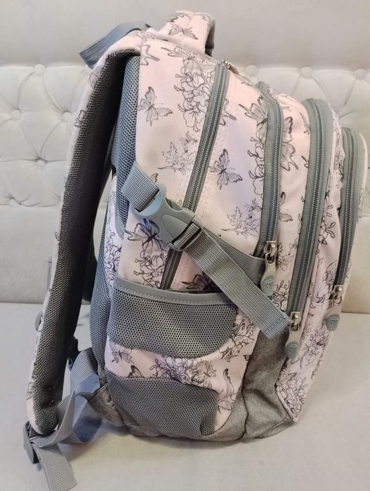 Рюкзак шкільний ST RIGHT Польща для дівчини