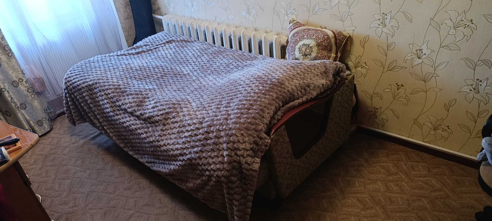 Ліжко-диван по низькій ціні