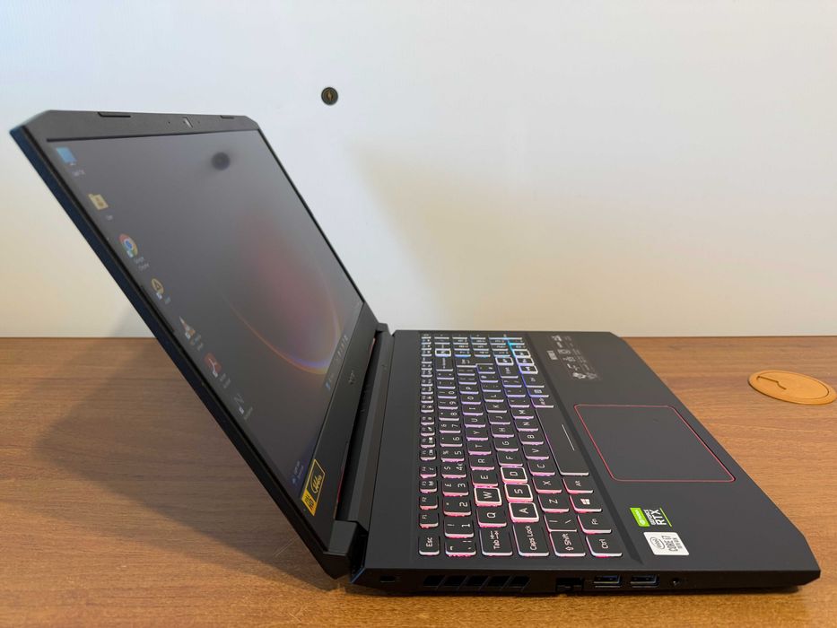 Acer Nitro AN515-55. Intel Core i7-10750H, GeForce RTX 2060, Ram 16GB, SSD 512Gb