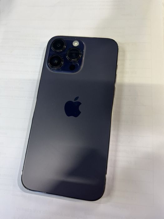 Продаю айфон 14 про макс