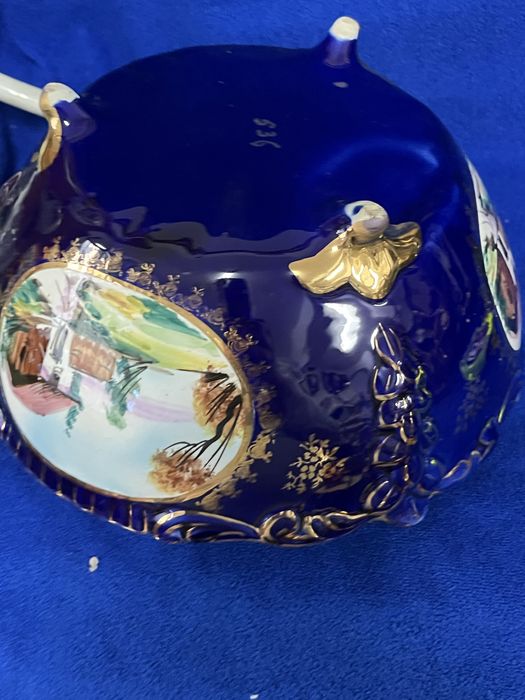 Grande floreira Alcobaça antiga