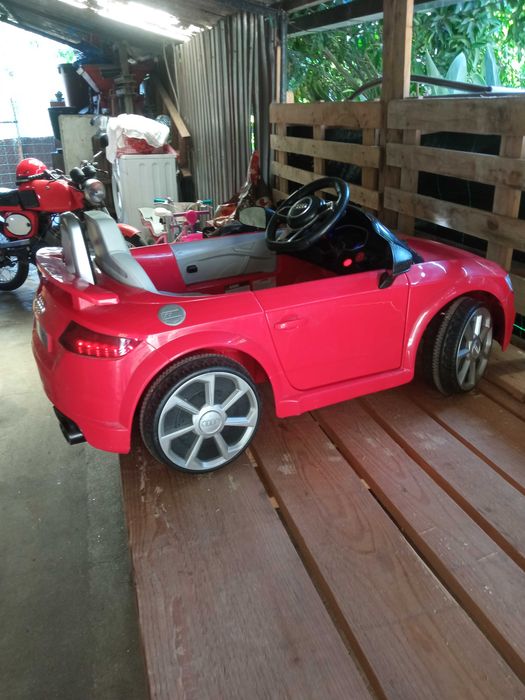 Carro criança a bateria