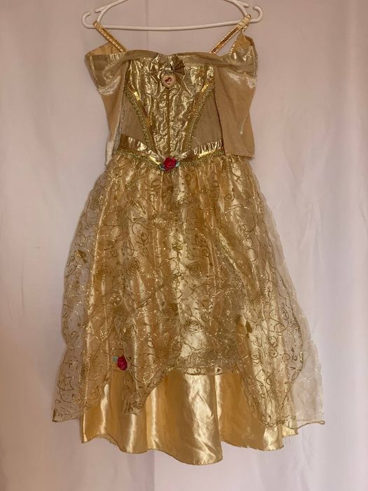 Продам или сдам в аренду детские праздничные костюмы