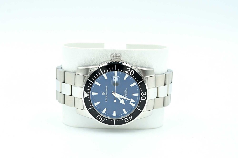 Diver Revue Thommen Diver 300M Automat
