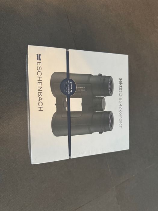 Nowa lornetka Eschenbach sektor D 8 x 42 compact+ GW24m