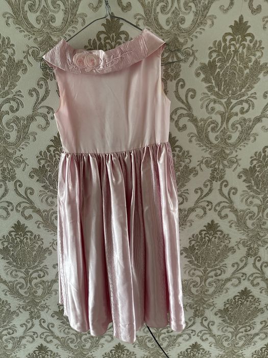 Сукня для дівчинки