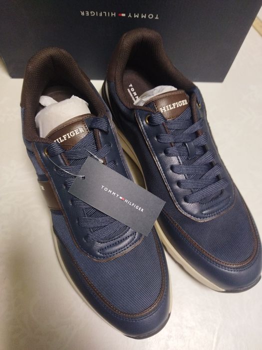 Кросівки чоловічі Tommy Hilfiger  46 ,47  рр