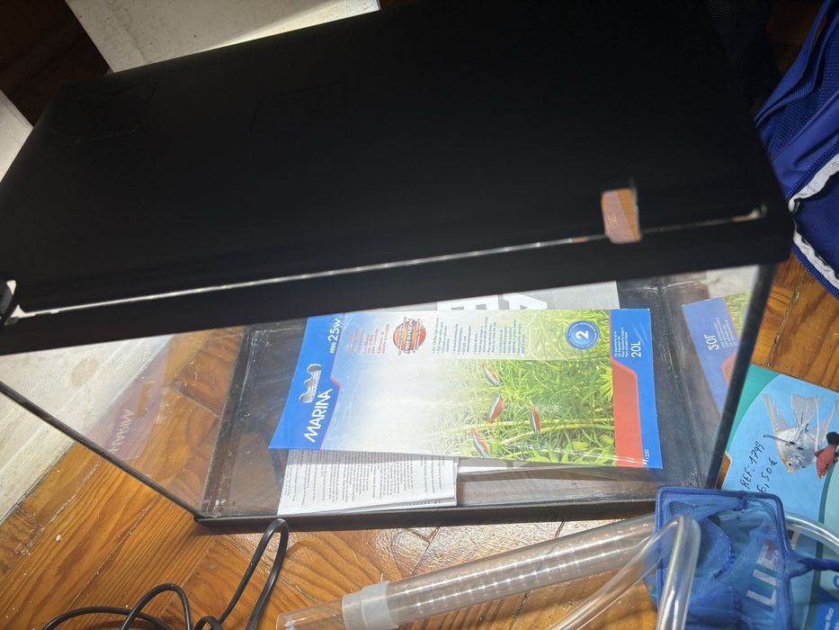 Aquário Completo 17–20L com Luz LED + Aquecedor – Pronto a Usar