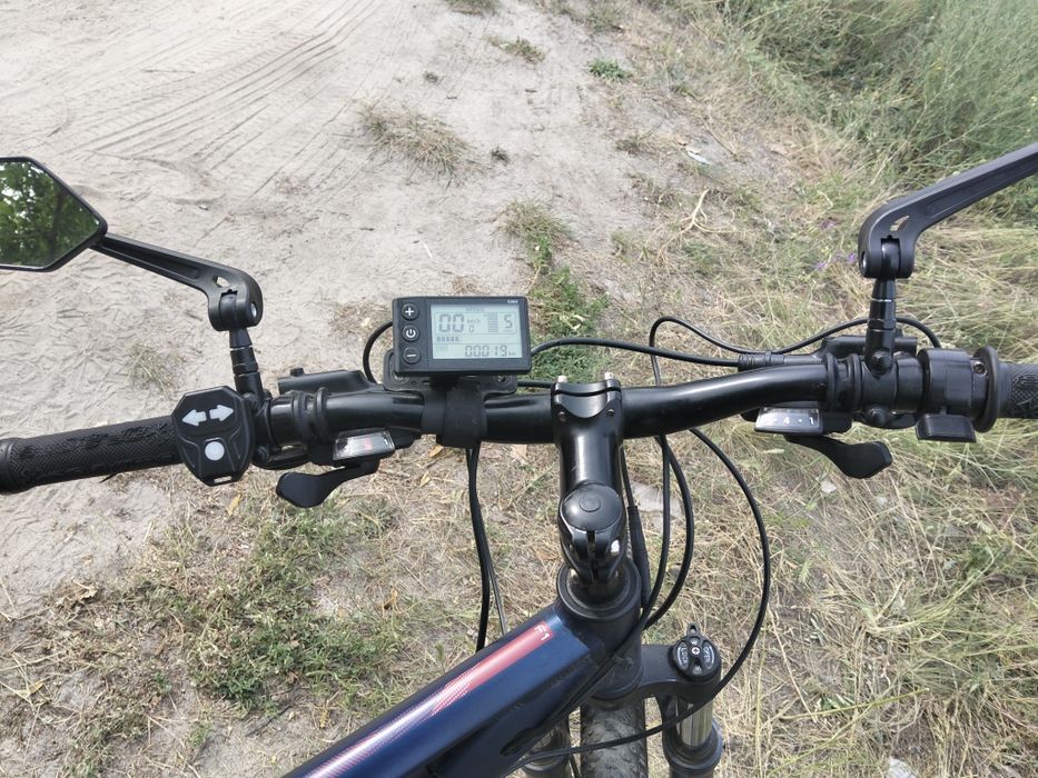 Електровелосипед  29 750W 16.5mah