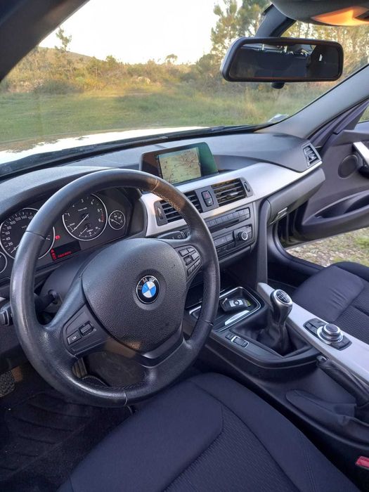 BMW 318 AUTOMATICO 2014