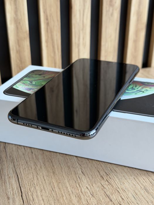 iPhone XS Max 64 GB Space Gray — stan bardzo dobry